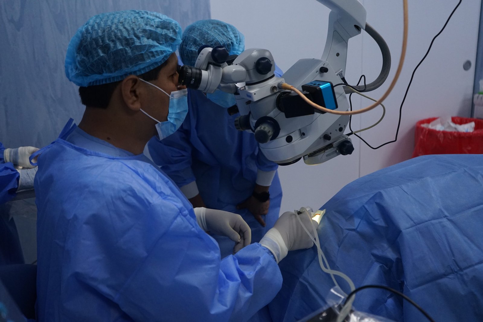 Cirugía refractiva LASIK Femtolasik en Clínica de Ojos Más Visión Lima